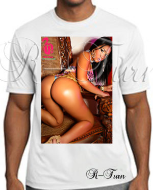 Yaris Sabchez Sexy Pic T-Shirt